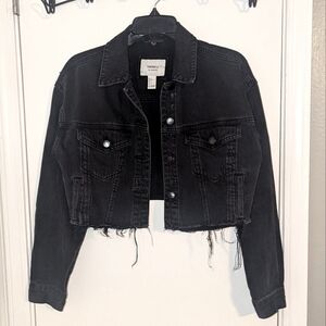Cropped Distressed Denim Jacket